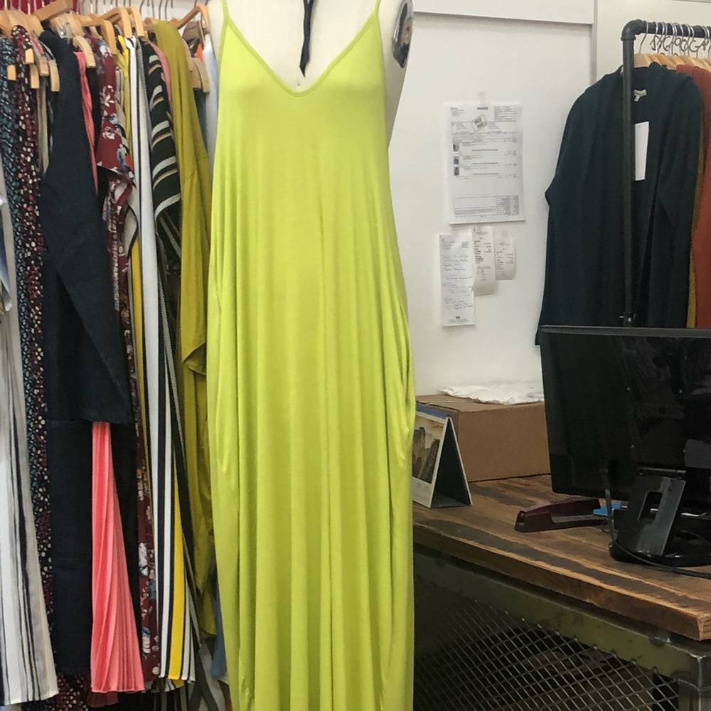 Maxi dress w pockets